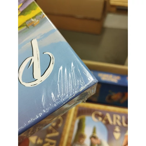 Walking in Provence (angol/nyomdai magyar szabállyal) - sérült dobozos