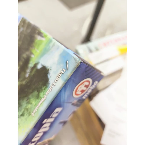 Neotopia (nyomdai magyar szabállyal) - sérült dobozos