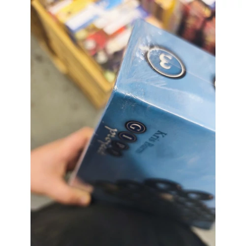 ZÈRTZ (angol) - sérült dobozos