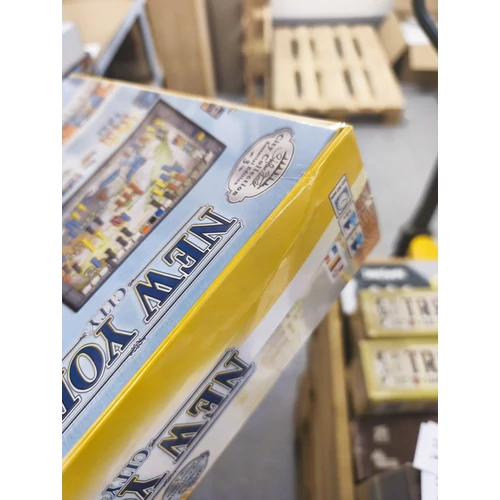 New York City: Essential Edition (angol) - sérült dobozos