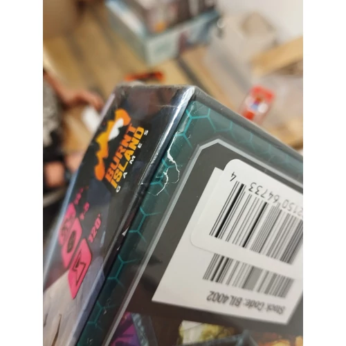 In Too Deep (angol) - sérült dobozos